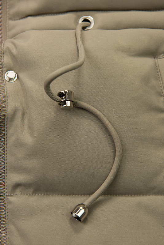 Zimná bunda s odopínacou umelou kožušinou béžová