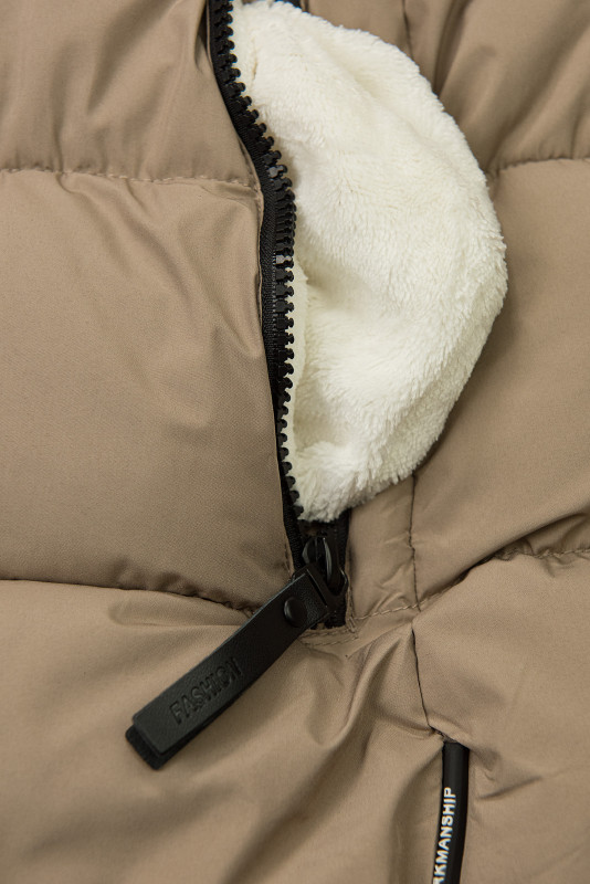 Béžová dámska zimná bunda s kapucňou
