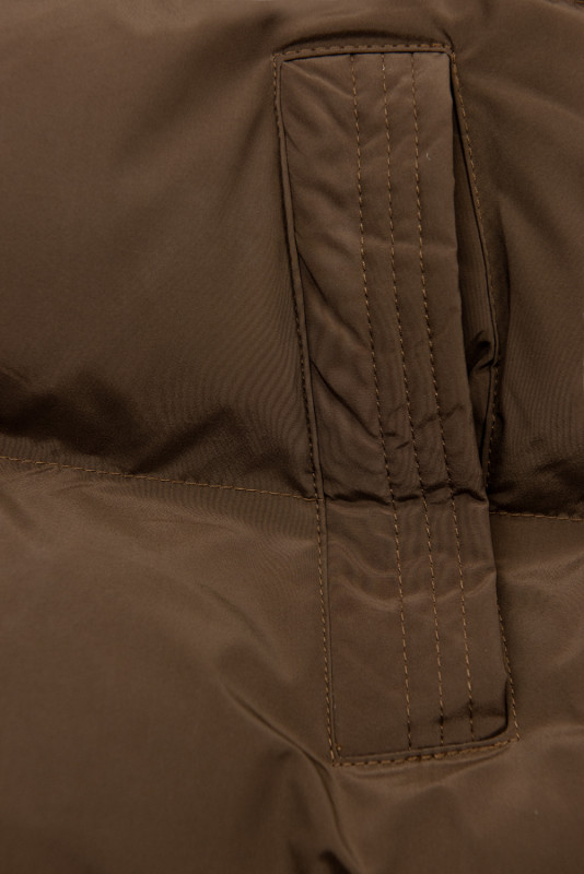 Hnedá dlhá prešívaná vesta