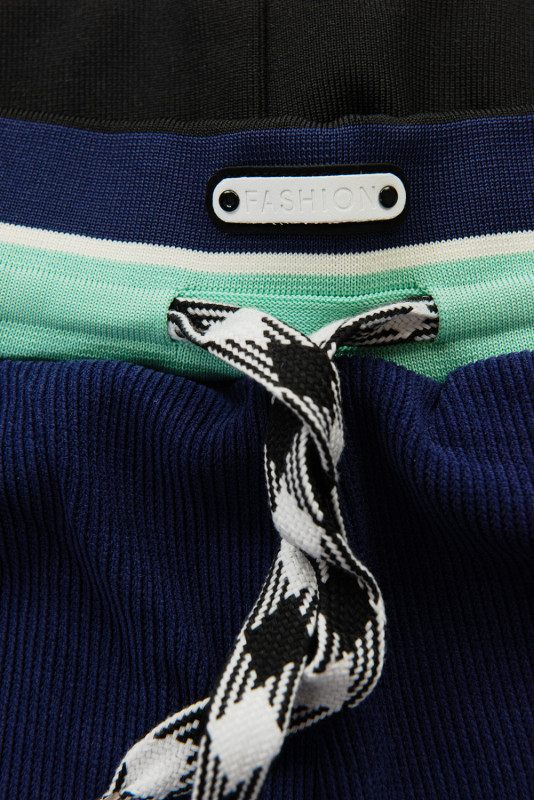 Fialová ležérna súprava