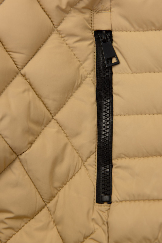 Pieskovohnedá prechodná prešívaná bunda