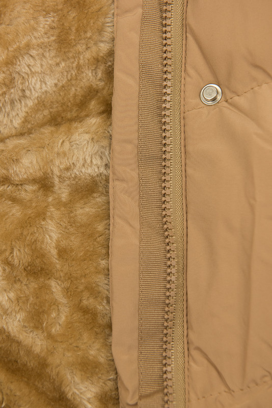 Béžová zimná bunda s plyšovou podšívkou