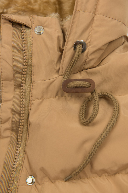 Béžová zimná bunda s plyšovou podšívkou