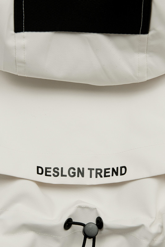 Krémová jarná parka s vysokým golierom