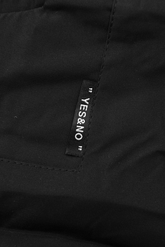 Zimná bunda/parka so sťahovaním v páse čierna