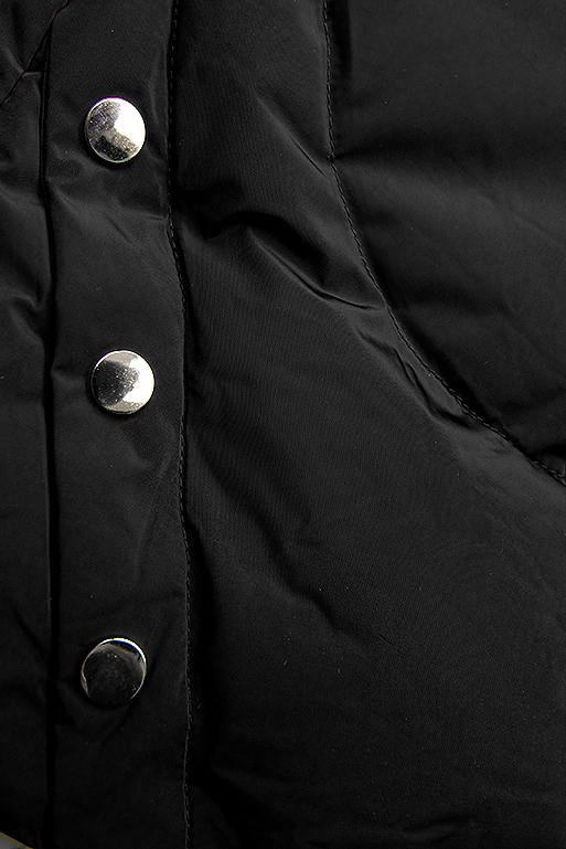 Čierna zimná bunda so strieborným lemom