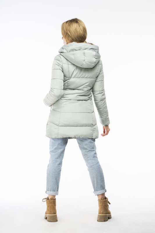 Nefritovo zelená zimná bunda so strieborným lemom